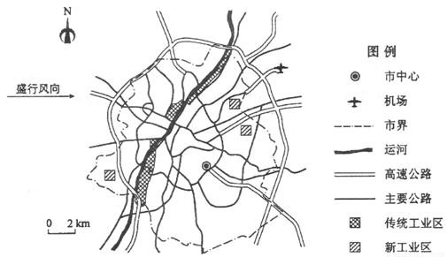 下图示意某城市交通、工业区的分布。读图完成